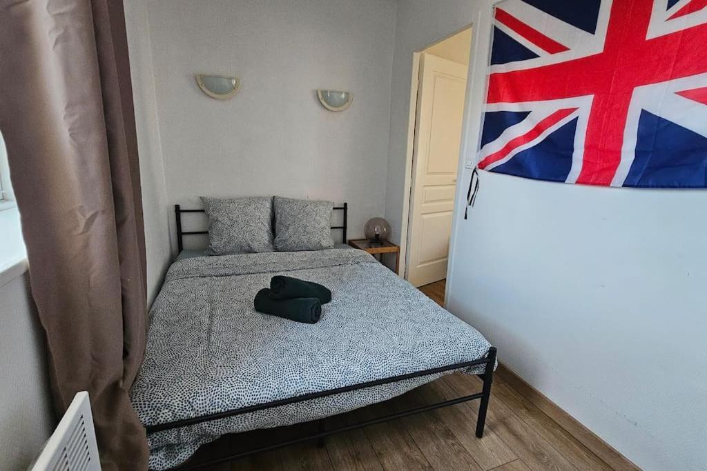 T2 Calme Proche De La Citadelle Apartment อาร์ราส ภายนอก รูปภาพ